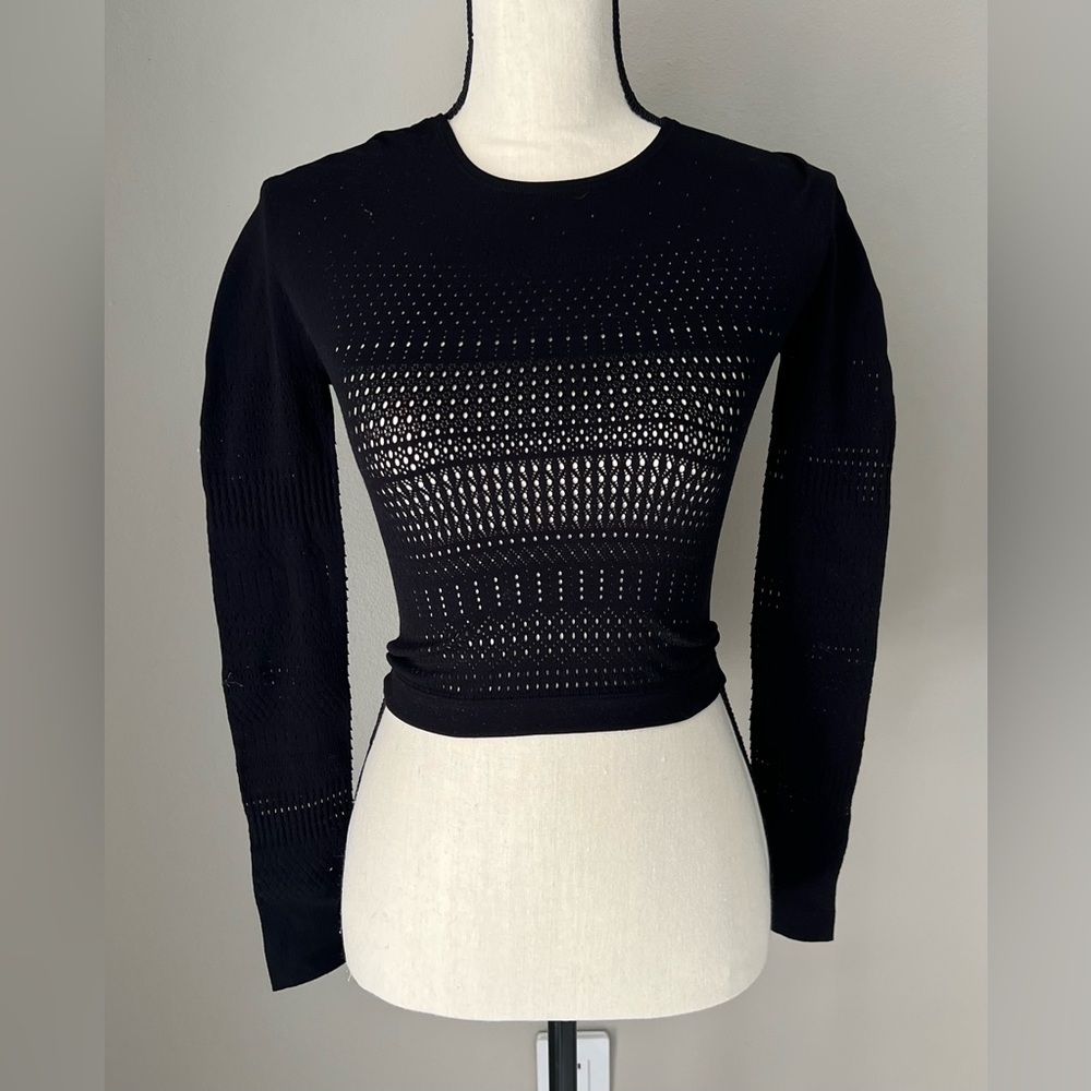 Fabletics Black Workout Top In Size Xs - image 1